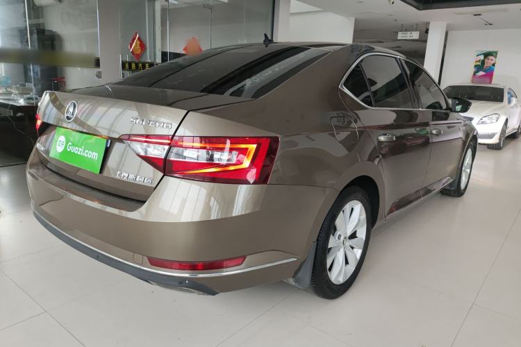 Used Skoda Superb 2018 TSI330 DSG Comfort Edition China VI Standard