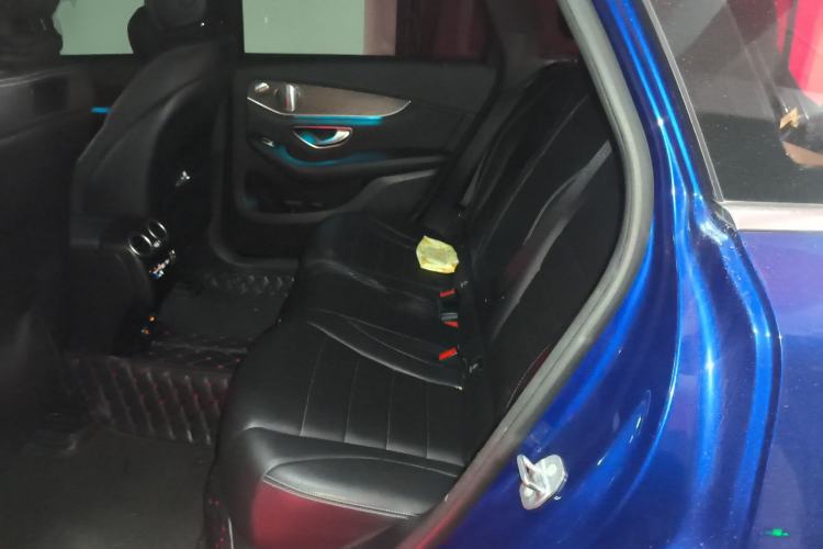 Used Mercedes-Benz GLC 2019 GLC 300 L 4MATIC Dynamic Model Left Rear Seat