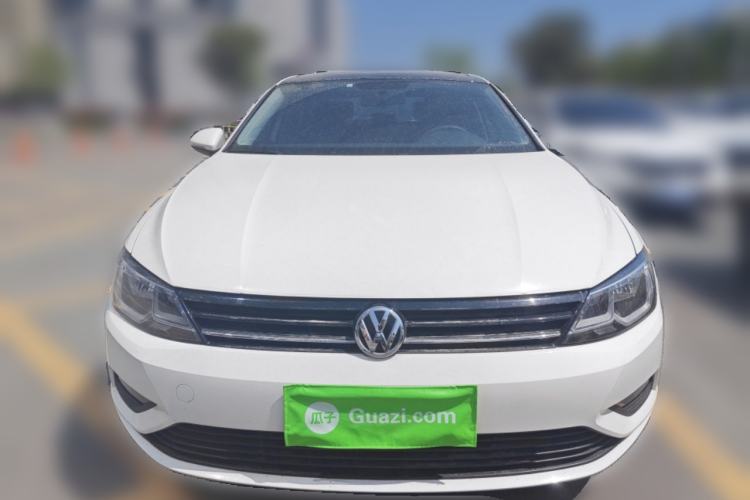 Used Volkswagen Lamando 2015 230TSI DSG Fashion Edition Front