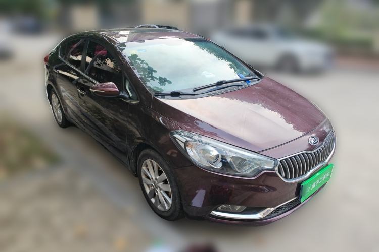 Used Kia K3 2015 1.6L Automatic DLX Front Right 45 Deg
