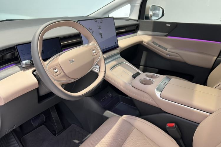 Used XPeng X9 2025 740 Ultra-Long Range Max
