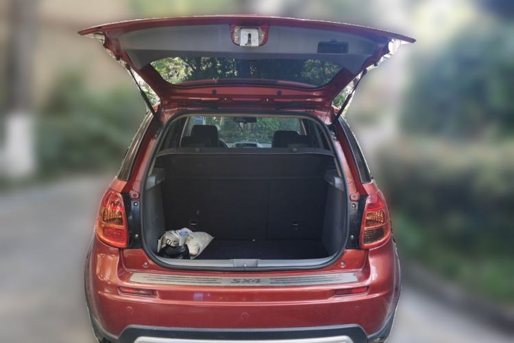 Used Suzuki SX4 2011 Hatchback 1.6L Automatic Sport Model
