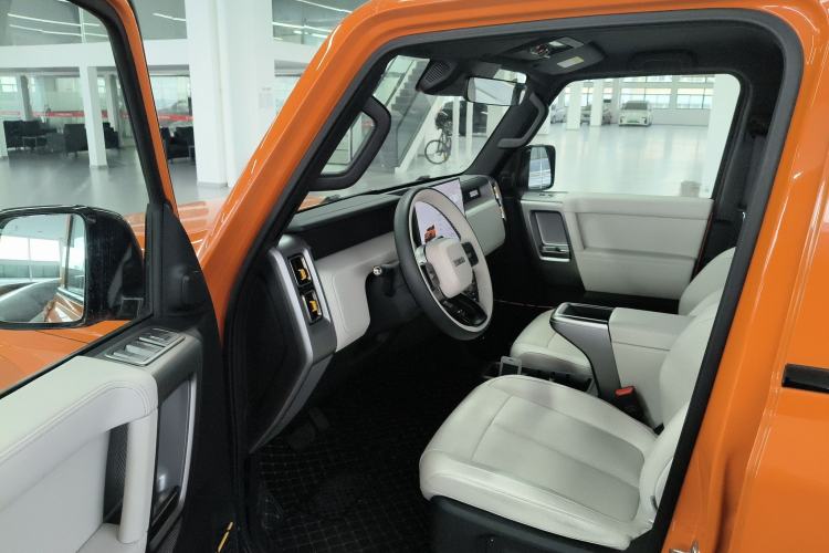 Used iCAR V23 2025 501 Four-Wheel Drive Intelligent Driving Version
