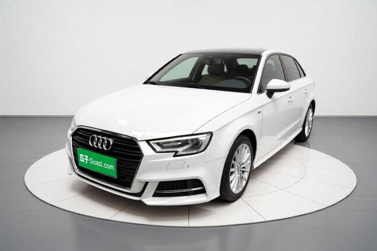 Used Audi A3 2017 Sportback 35 TFSI Fashion Model Guazi used car, China used car export, Used car for sale, Used  cars, Cheapest cars for sale