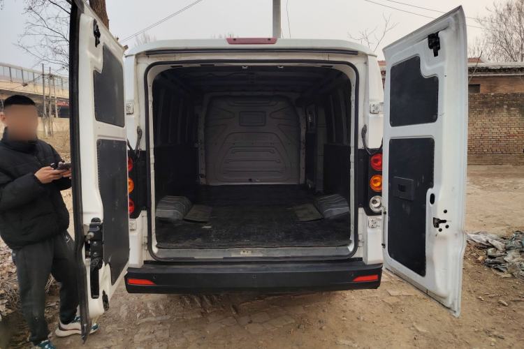 Used Farizon Xingxiang V 2023 V6E Ningde Times 41.86kWh Value Edition Trunk