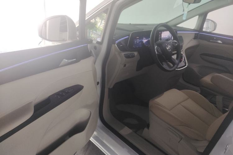 Used Buick GL8 2023 ES Lu Zun Comfort Model