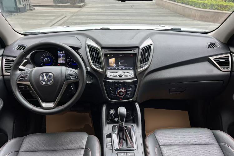 Used CHANGAN CS75 2014 1.8T Automatic Prestige Model China IV Standard
