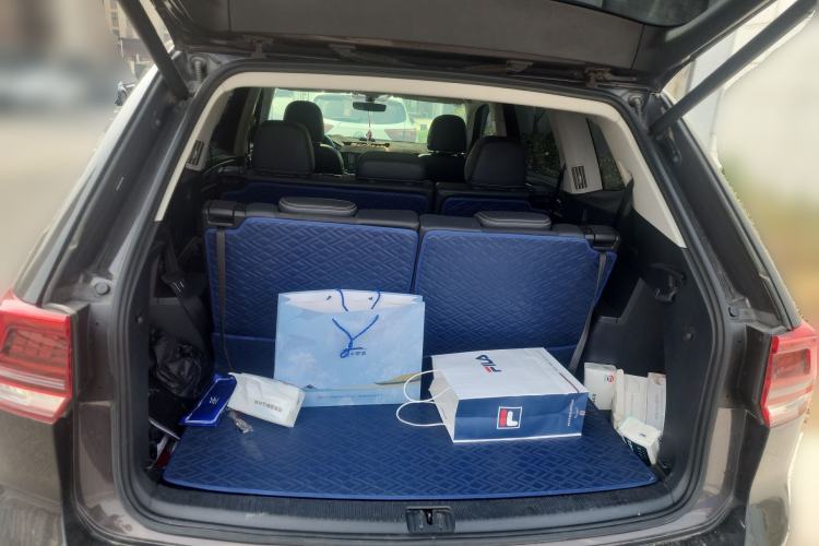 Used Volkswagen Teramont 2017 380TSI Four-Wheel Drive Luxury Edition Trunk