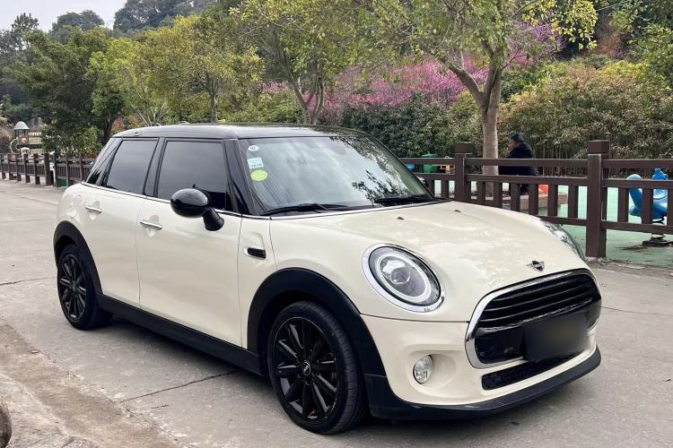 Used MINI MINI 2018 1.5T COOPER Artist Five-Door Edition