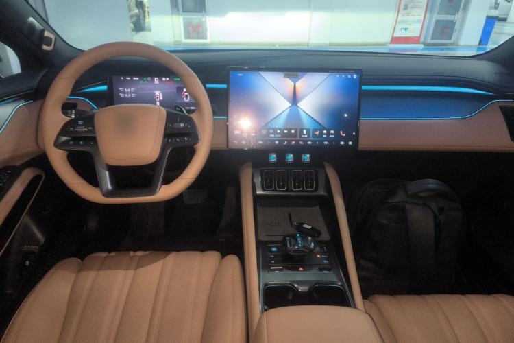 Used BYD Song L EV 2025 Intelligent Driving Version 662 km LiDAR Excellence Edition
