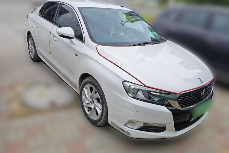 Used DS 5LS 2015 1.6T Comfort Edition THP160
