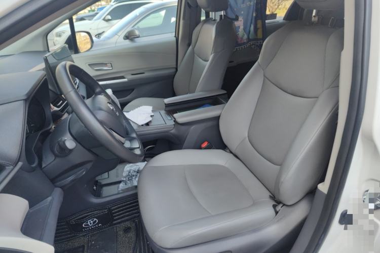 Used Toyota Granvia 2023 2.5L Hybrid Prestige PLUS Edition