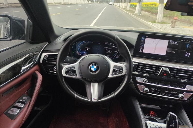 Used BMW 5 Series 2021 Facelifted 525Li M Sport Package