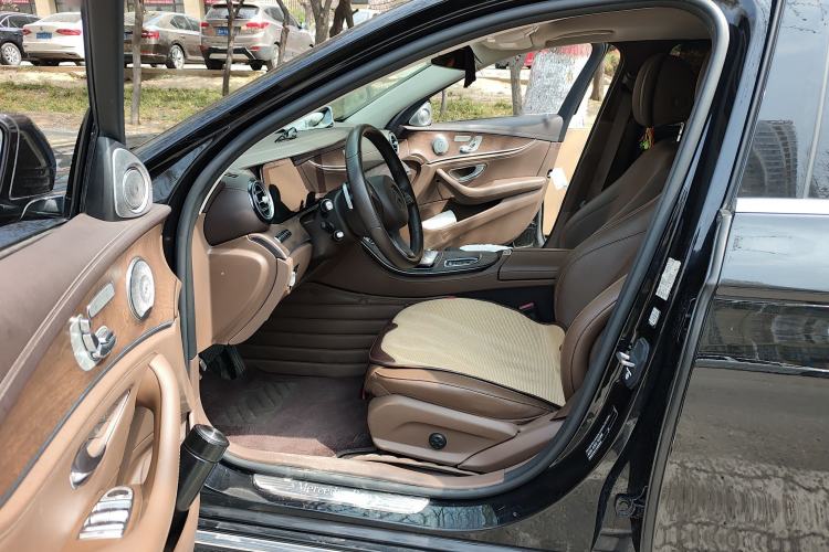 Used Mercedes-Benz E-Class 2016 E 300 L Luxury Model Left Front Seat