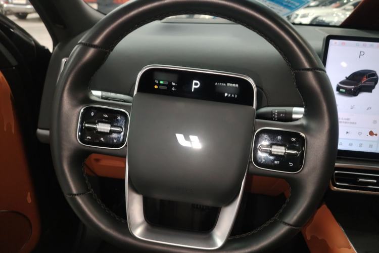 Used Li Auto L8 2023 Max model