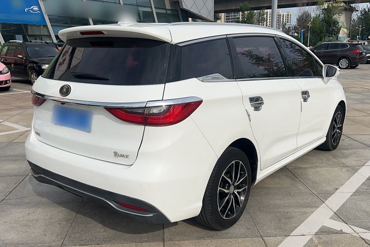 Used BYD Song MAX 2017 1.5T Automatic Smart Connect Elite 7-Seater