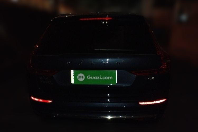 Used Volvo XC60 New Energy 2025 Plug-in Hybrid Long-Range All-Wheel Drive Smart & Luxurious Edition
