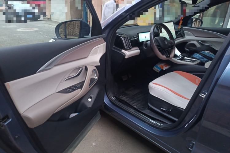 Used BYD Song Pro New Energy 2023 Champion Edition DM-i 110KM Excellence Model Driver Seat