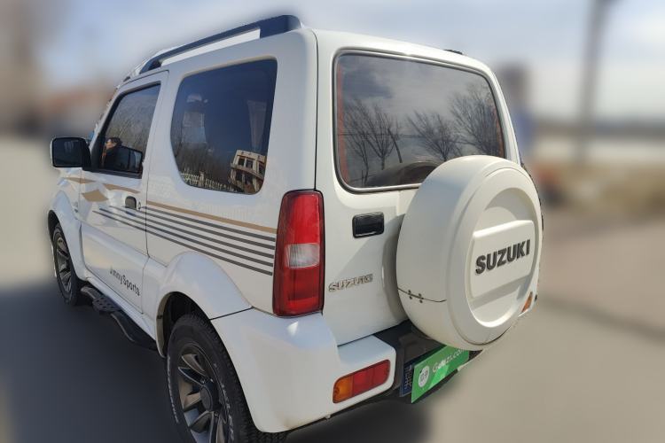 Used Suzuki Jimny 2015 1.3L AT JLX Navigation Edition