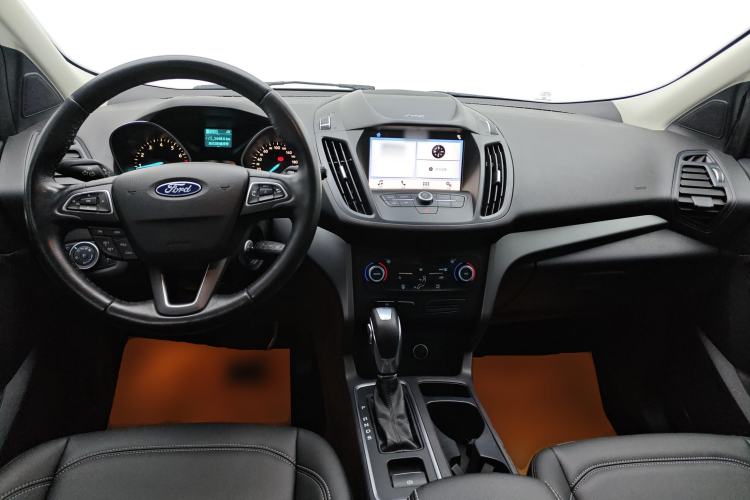 Used Ford Kuga 2019 EcoBoost 180 Two-Wheel-Drive Platinum Edition China VI Standard Center Console