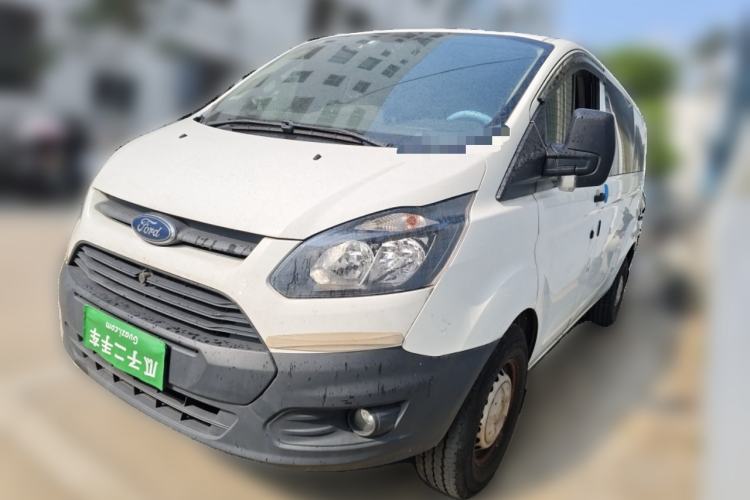 Used Ford Transit 2020 2.0T Diesel Multi-Function Commercial Vehicle Mid-Chassis Low-Roof Design with Dual Rear Doors Meeting China VI Emission Standards