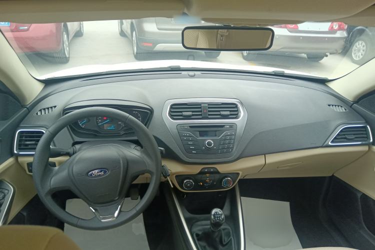 Used Ford Escort 2017 Revised Version 1.5L Manual Comfort Edition
