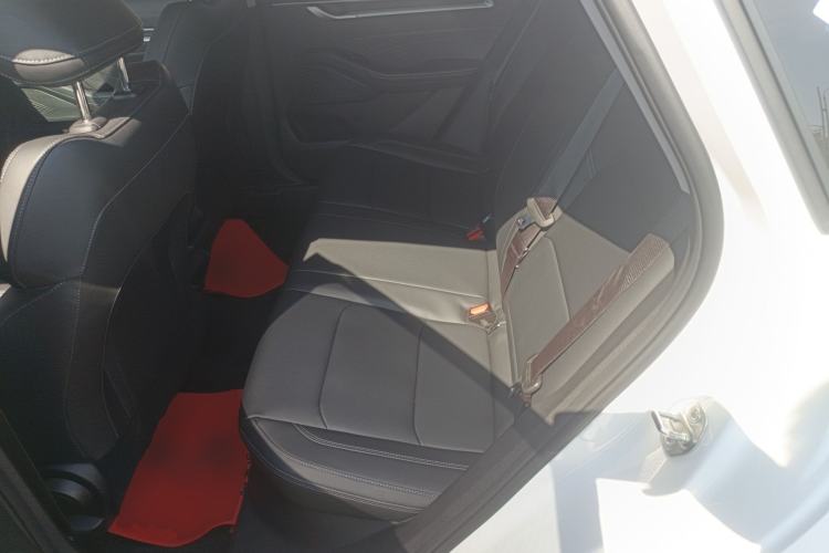 Used Geely Auto Emgrand 2026 Model 4th Generation 4 Millionth Anniversary Model 1.5L CVT Starry Edition
