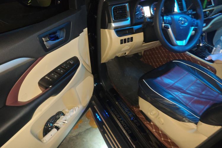 Used Toyota Highlander 2017 2.0T Four-Wheel Drive Luxury Edition 7 Seats
