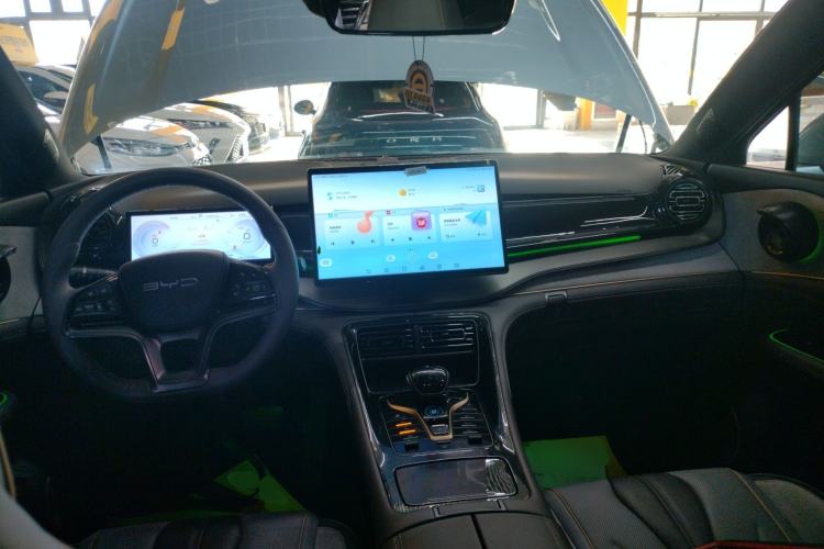 Used BYD Frigate 07 2023 DM-i 205KM Prestige Model
