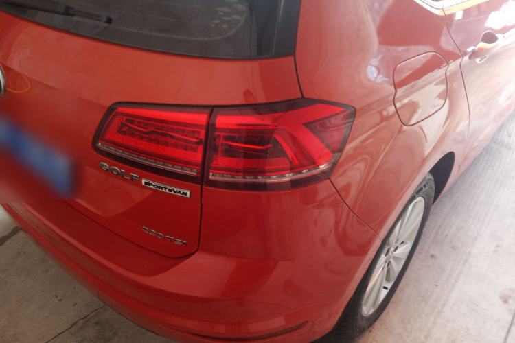 Used Volkswagen Golf Sportsvan 2016 230TSI Automatic Trend Edition
