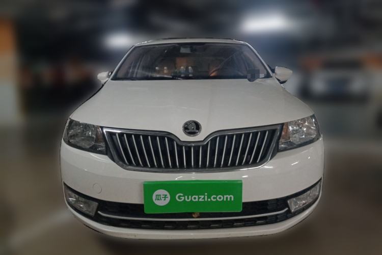 Used Skoda Rapid 2016 1.6L Manual Trend Edition
