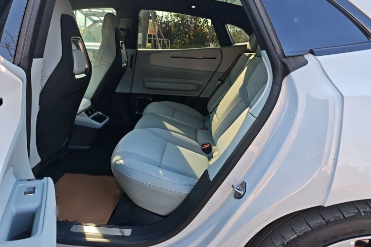 Used Polestar 4 2023 Single-Motor Long-Range PLUS