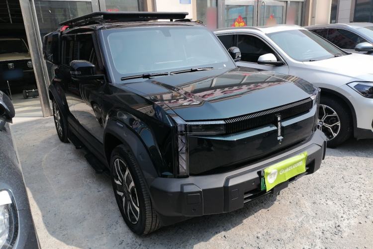 Used iCAR 03 2024 501km Two-Wheel Drive Long-Range Yuechao Edition Front Right 45 Deg