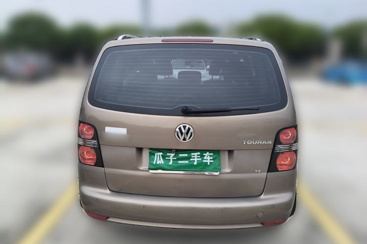 Used Volkswagen Touran 2015 1.4T Manual Fashion Edition 5-Seater