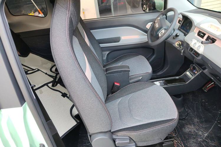 Used Chery New Energy QQ Ice Cream 2022 170km Sundae Phosphate Lithium-Ion