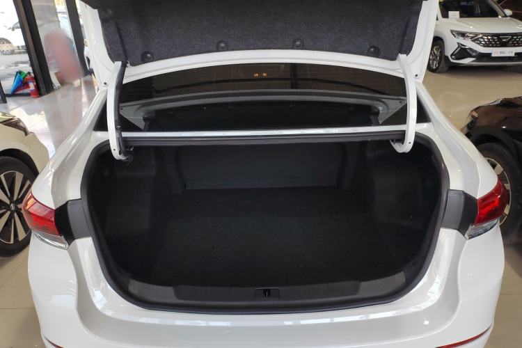 Used Buick GT 2021 Revised Version Flagship 1.5L Automatic Elite Edition Trunk