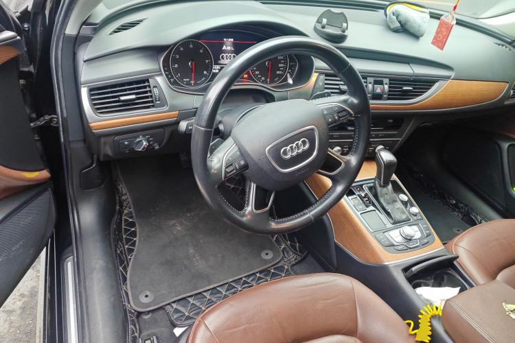 Used Audi A6L 2018 30th Anniversary Edition 30 FSI Style Model