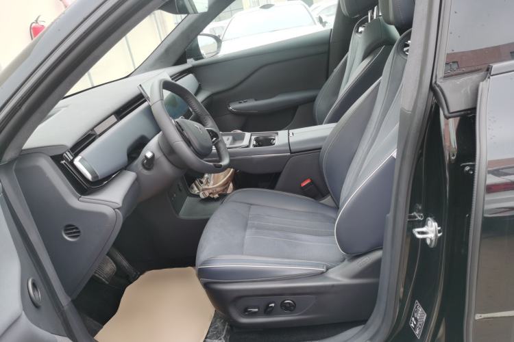 Used VOYAH COURAGE 2024 Four-Wheel Drive Global Edition Left Front Seat