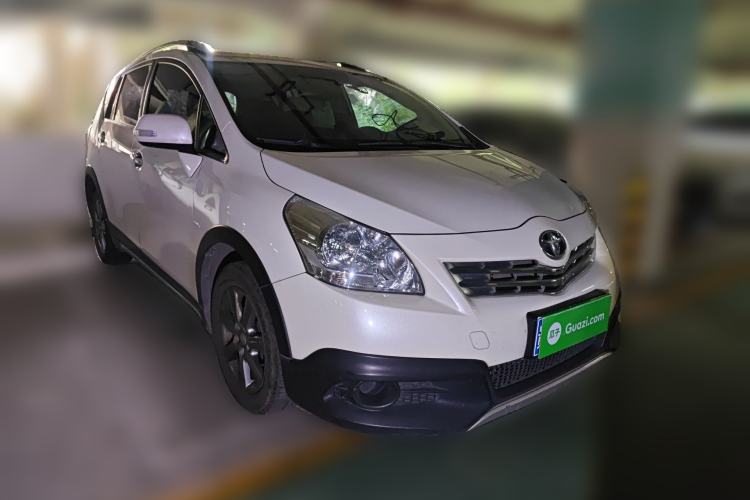 Used Toyota Verso 2015 180E CVT Crossover Edition