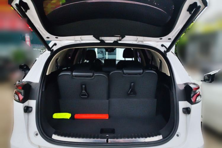 Used BYD Tang 2019 2.0T Automatic SmartConnect Luxury 7-Seater China VI Standard Trunk