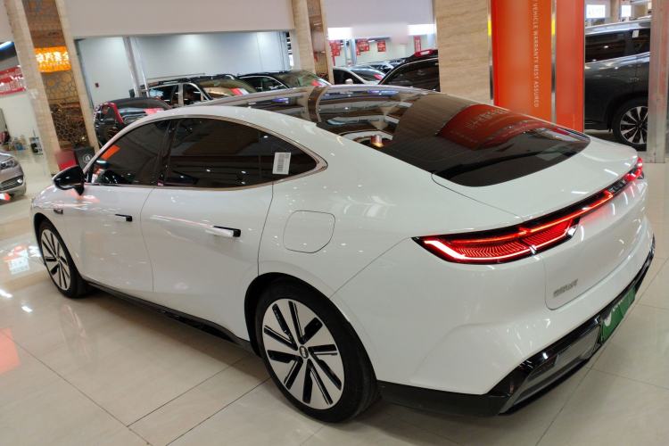 Used Geely Galaxy E8 2024 550 km Range Rear-Drive MAX
