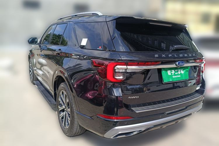 Used Ford Explorer 2024 2.3T EcoBoost Four-Wheel Drive Titanium Edition 7 Seats