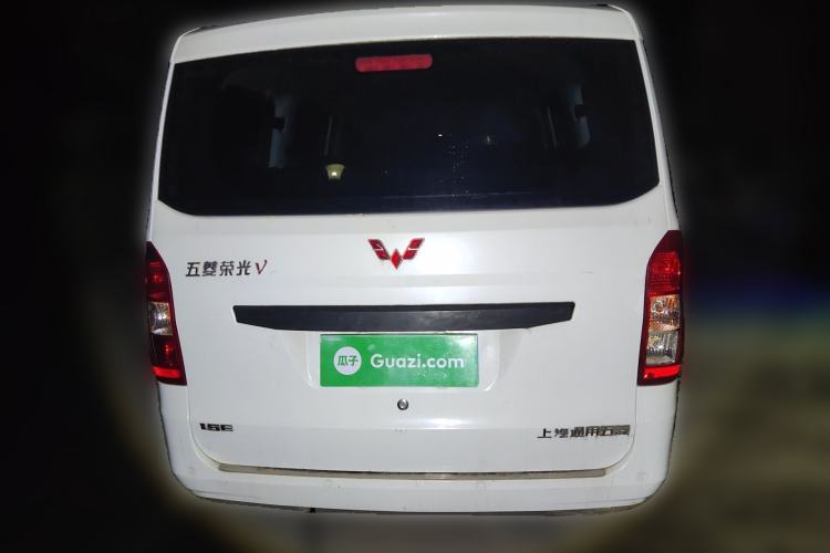 Used Wuling Rongguang V 2016 1.5L Practical Version Rear