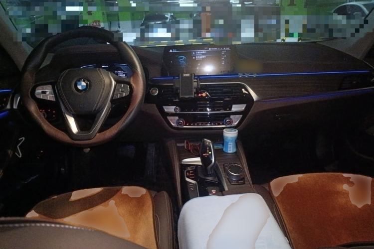 Used BMW 5 Series New Energy 2020 530Le Pioneer Edition Center Console