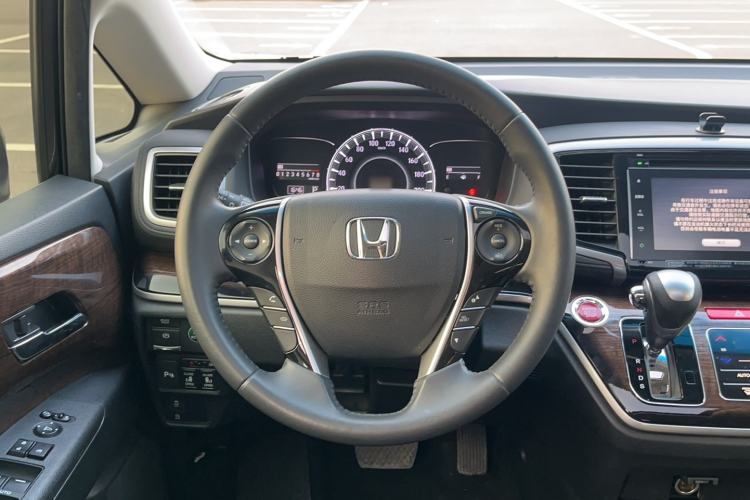 Used Honda Odyssey 2017 2.4L Supreme Edition