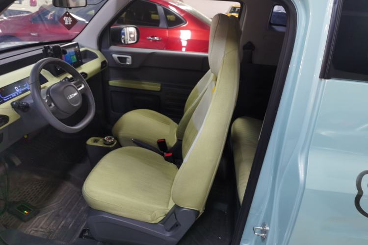 Used Geely Galaxy Panda 2023 Panda Mini 200km Endurance Bear Left Front Seat