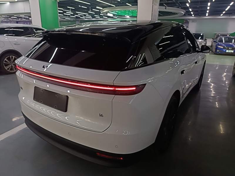 Used Li Auto i6 2025 Model Two-Wheel-Drive Standard Type — 6