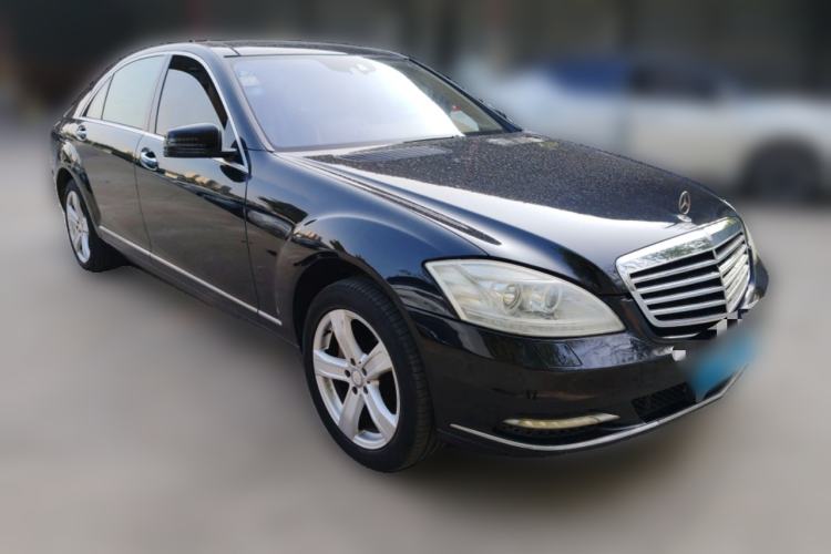 Used Mercedes-Benz S-Class 2011 S 350 L CGI Front Right 45 Deg