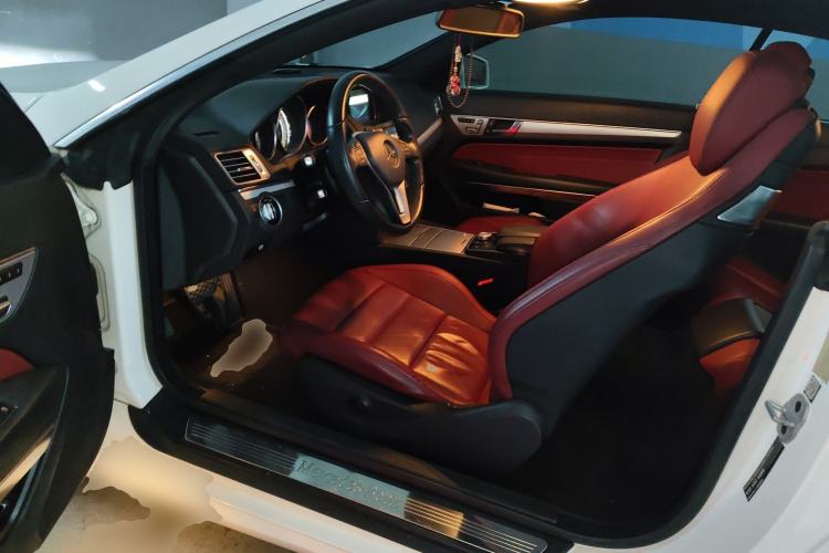 Used Mercedes-Benz E-Class 2014 E 200 Coupe Left Front Seat