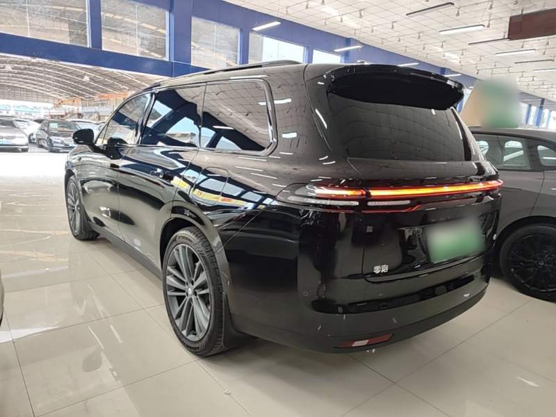 Used Leapmotor C16 2026 Extended-Range 280 LiDAR Zhizun Edition 6 Seats — 4